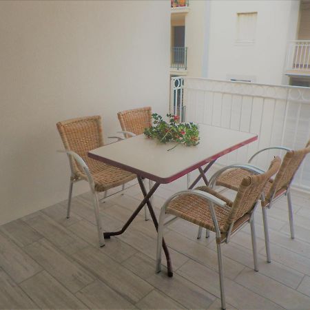 Amarine Joli T3 Centre Ville Terrasse Parking Et Velos Sète Eksteriør billede